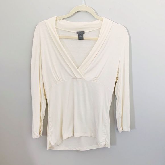 Ann Taylor blouse cream deep v stretch M E… - Picture 1 of 8